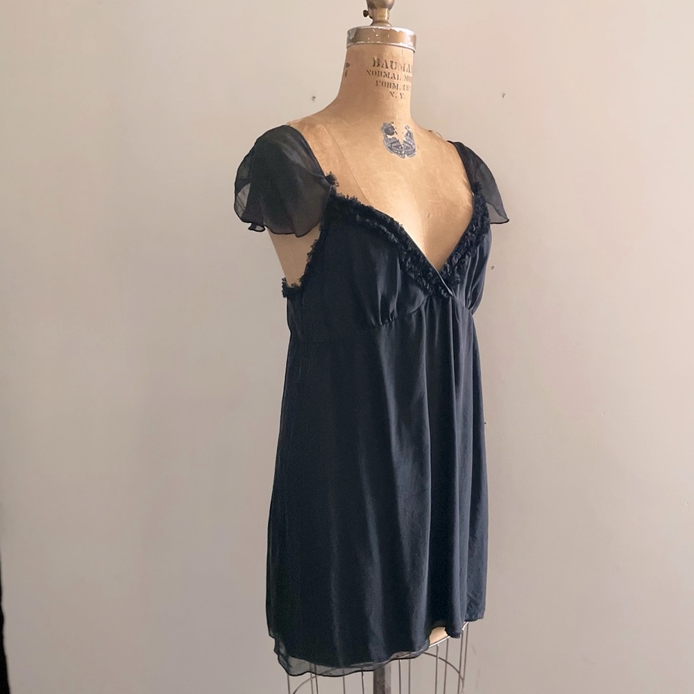 Gold Hawk] Black Silk Ruffles Babydoll Cami Mini Dress - Picture 5 of 13